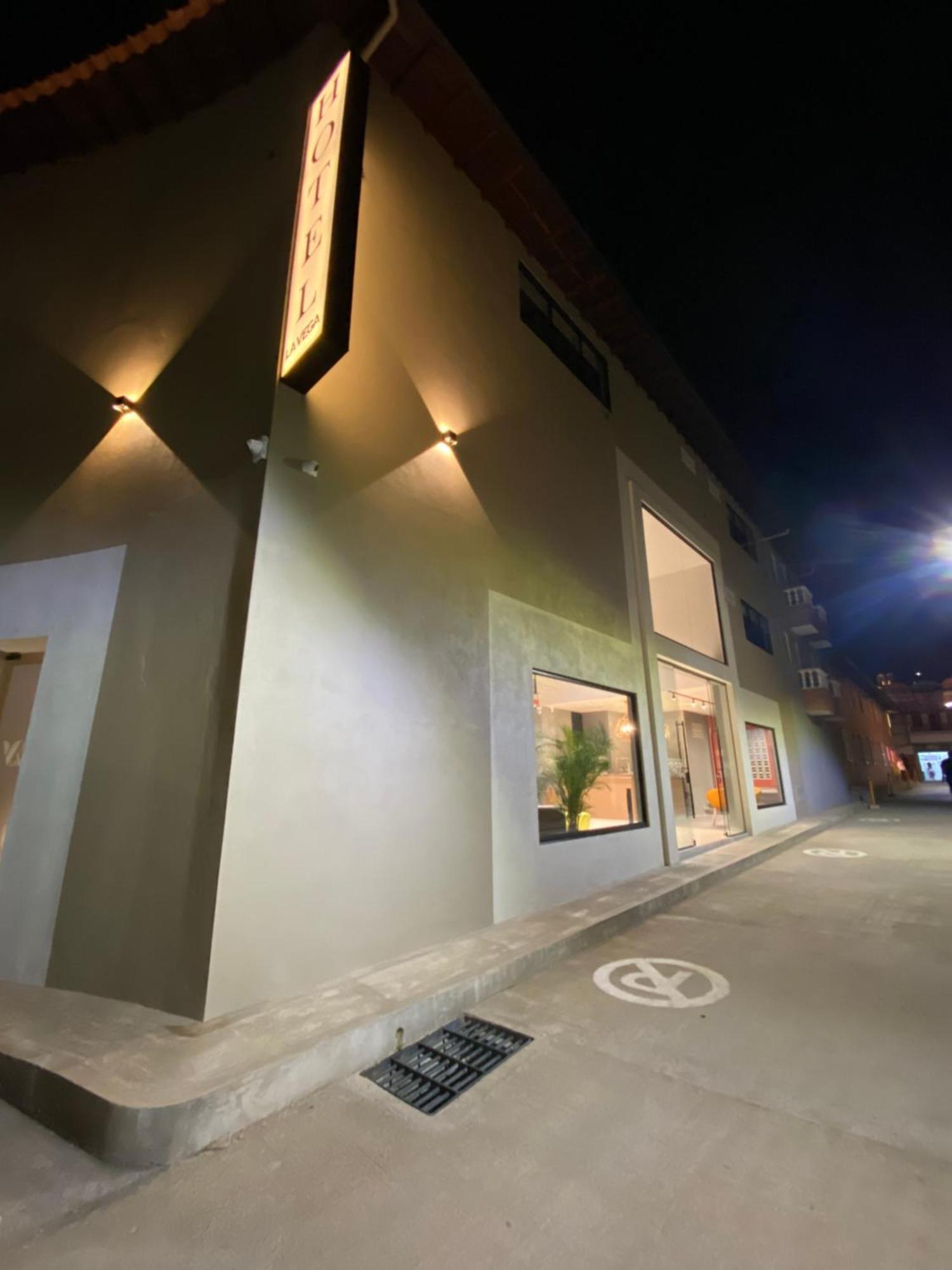Concepcion Hotel La Vega מראה חיצוני תמונה